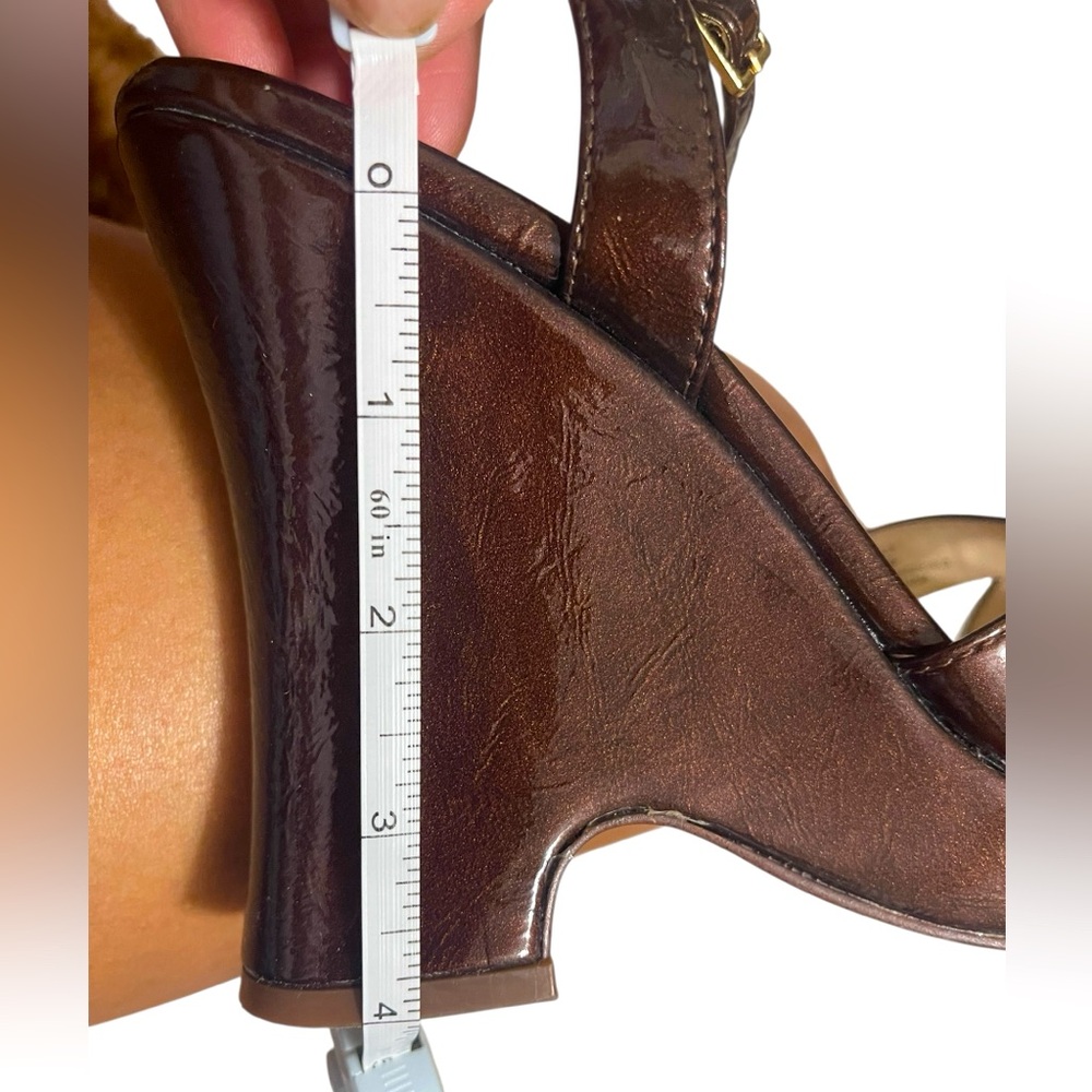 💛JESSICA SIMSON DARK BROWN PATENT WEDGES SIZE (8M) Wore it Once - Picture 7 of 9